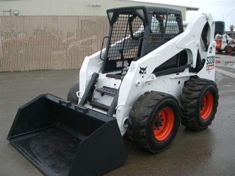 bobcat s330 weight